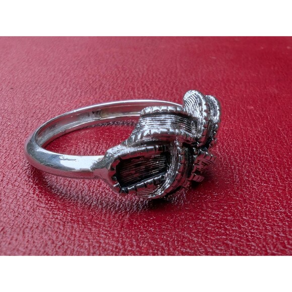 Vintage Avon Knot Ring Size 7.5 - Romantic Gift For Women - Picture 2 of 9